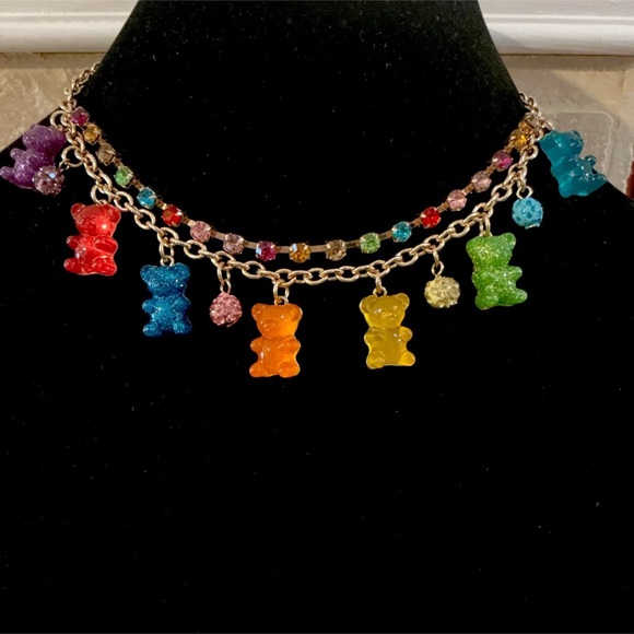 🆕 Betsey Johnson Rainbow Gummy Bear Crystal Charm Necklace- $68-NWT - Picture 2 of 6